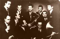 Оркестр Вайнштейна, 1960-е (в центре - Сева Новгородцев)
