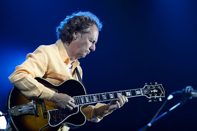 Lee Ritenour (фото: Гульнара Хаматова)