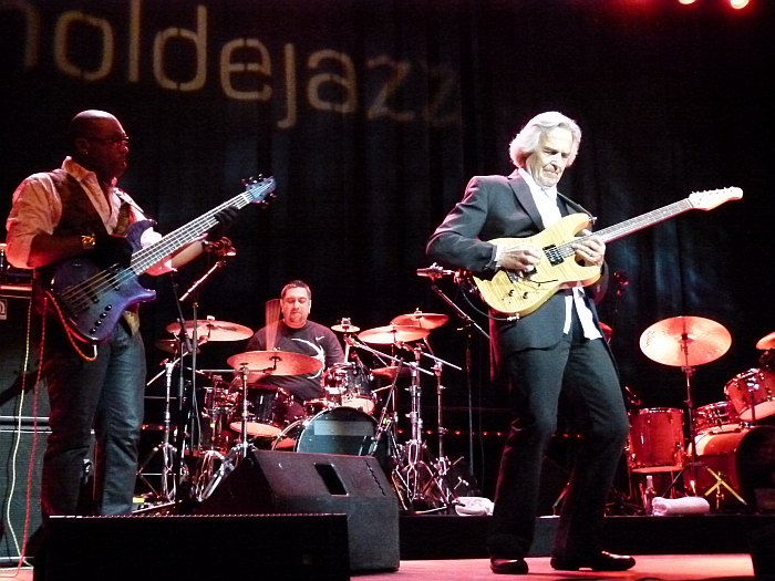 John McLaughlin & the 4th Dimension (фото: Кирилл Мошков, 2011)