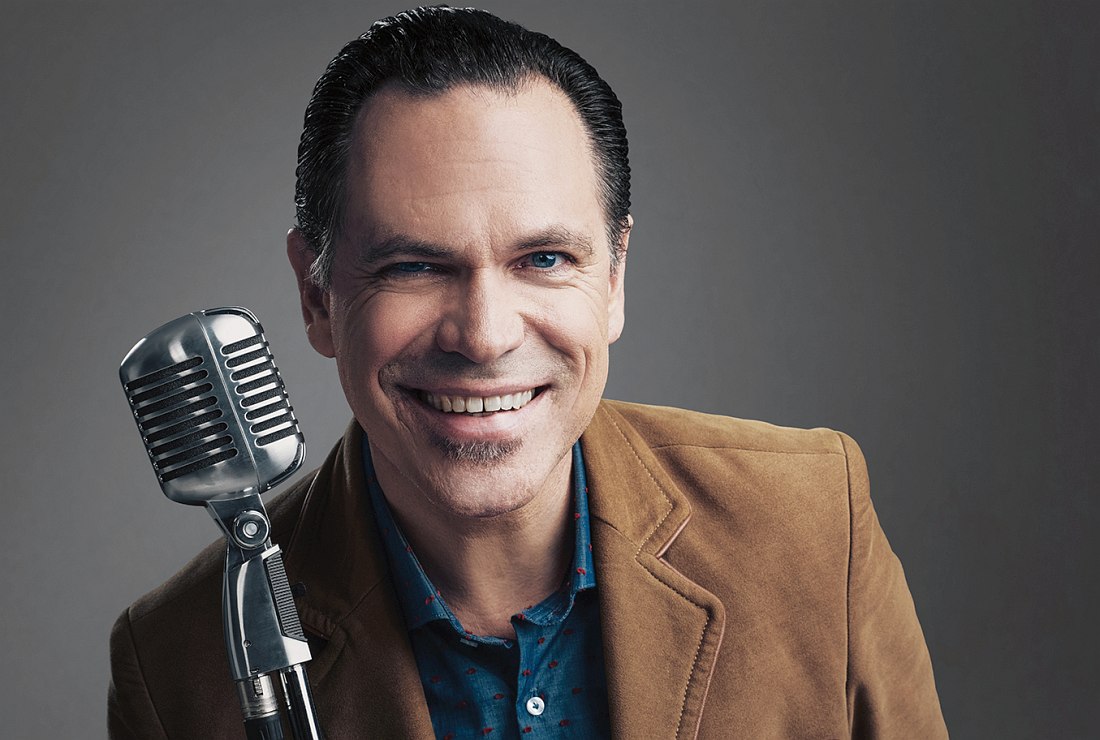 Kurt Elling (photo © Ayano Hisa)